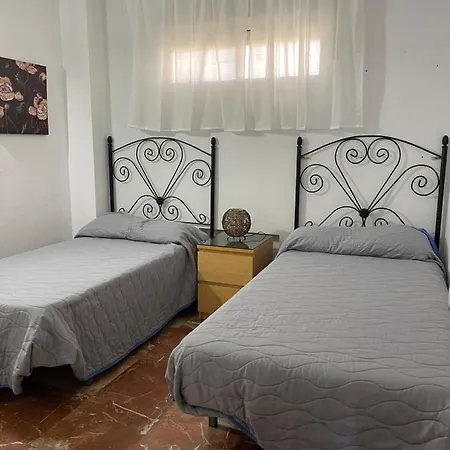 Apartamento Frente Al Mar Primera Linea De Playa Apartment With 2 Bedrooms Beachfront Apartament *